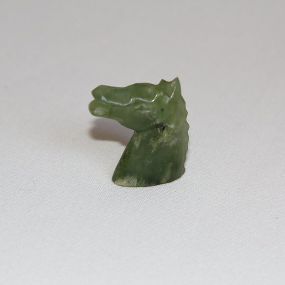 Vintage Miniature Carved Jade Horse Head - Picture 8 of 10